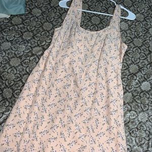 American Eagle Baby Pink floral dress! ✨💐